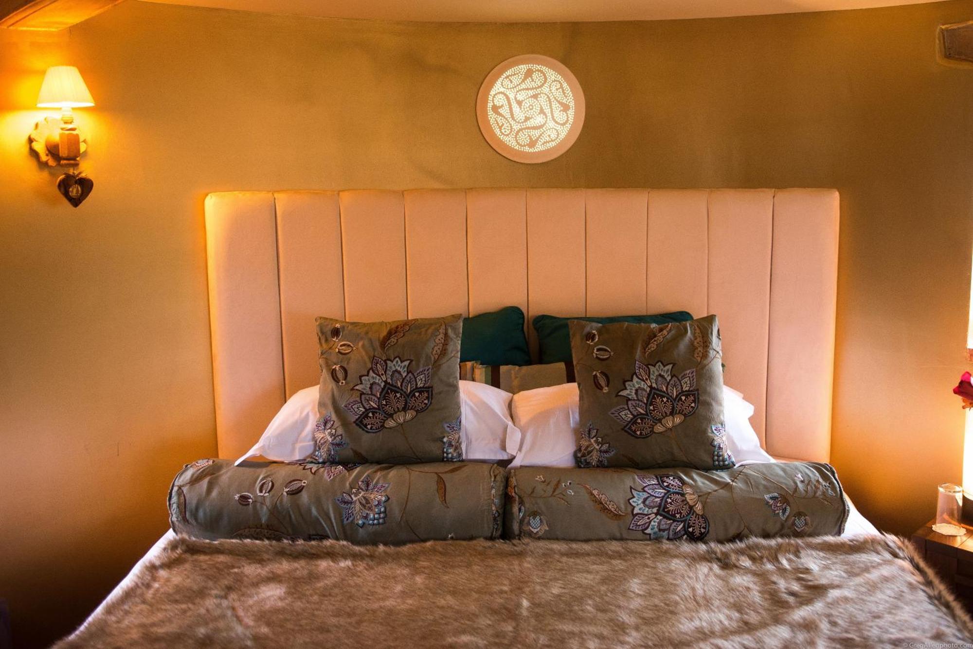 Frasers Egerton  Room photo